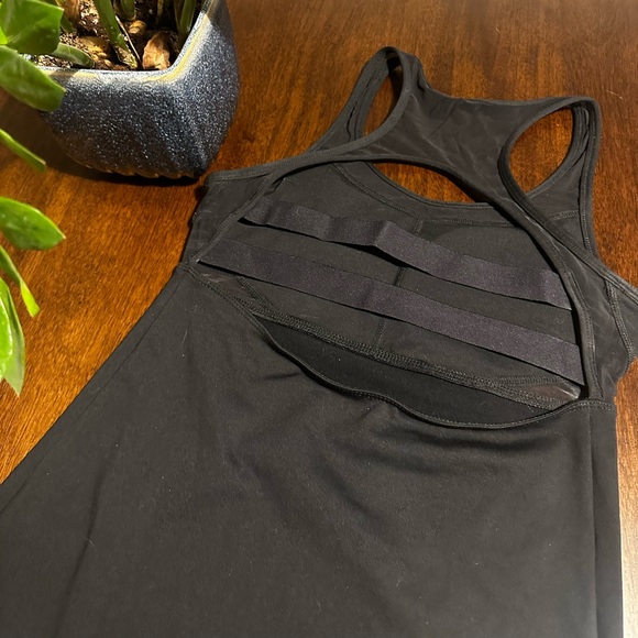 NWOT Fabletics Little Black Dress - Picture 8 of 9